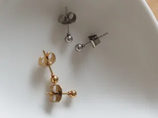 Lote de 12 pares de pendientes bisuteria.