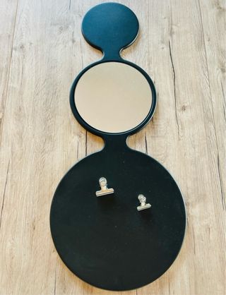 Espejo decorativo con clips