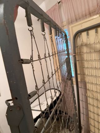 Somier metálico con ruedas