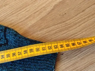 Jersey cuello pico estampado