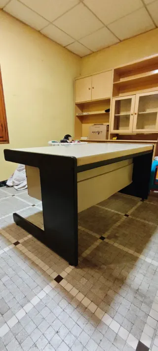 Mesa de oficina ROMEO 140x80cm con cajonera