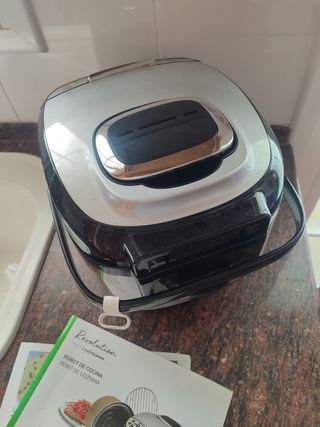 Robot de Cocina Multifunción en perfecto estado.