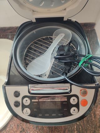 Robot de Cocina Multifunción en perfecto estado.