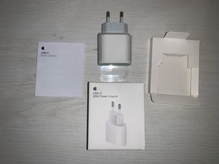 Cargador Apple USB-C 20W