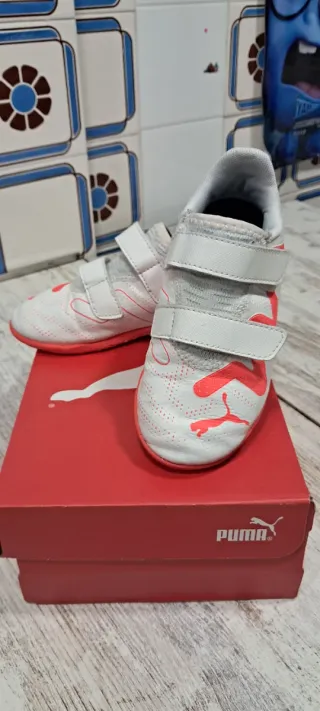 Zapatillas Fútbol Niña Puma Talla 28
