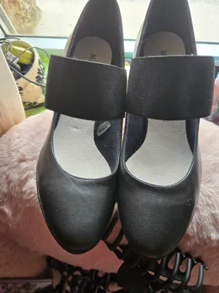 Zapatos de tacón negros para mujer una o dos puest