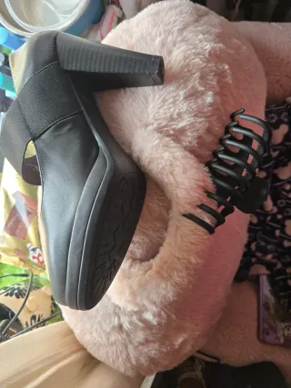 Zapatos de tacón negros para mujer una o dos puest