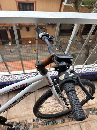 Bicicleta INDUR 18V