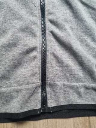 Conjunto chandal Nike Gris Dry Fit.