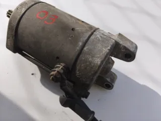 Motor de arranque África Twin rd03