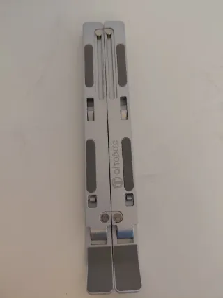 Soporte ajustable para portátil