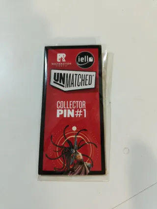 Broche Unmatched Collector Pin #1