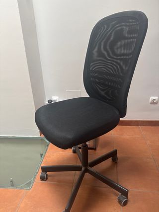 Silla de estudio negra