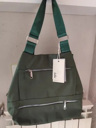Mochila verde kaki antirrobo