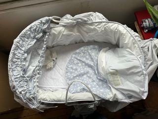 Cuna Moisés Mimbre con Soporte