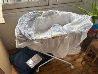 Cuna Moisés Mimbre con Soporte