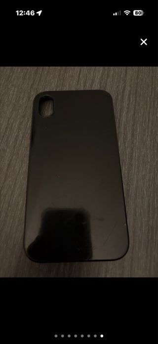 iPhone bianco di fabbrica pronto all'uso