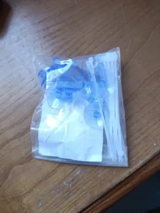 Bridas y ventosas para acuario