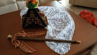 2 Monteras y bastones de mando Ideales para fiesta