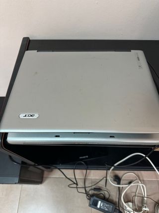 Ordenador portátil Acer Windows XP