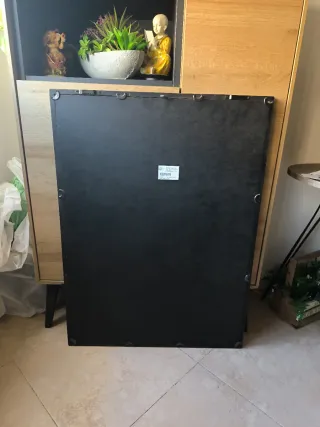 Cuadro floral clásico con marco