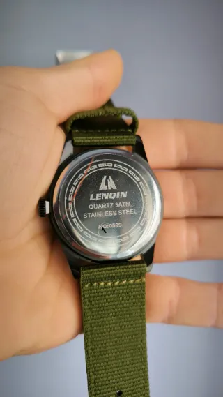 Reloj Aviador Beige y Verde Nuevo