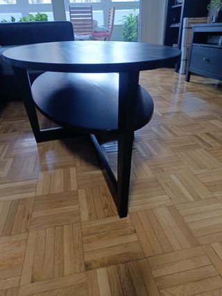 Mesa de centro ovalada negra