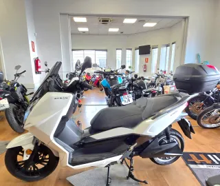 Moto Eléctrica LINZE TRIP 125cc