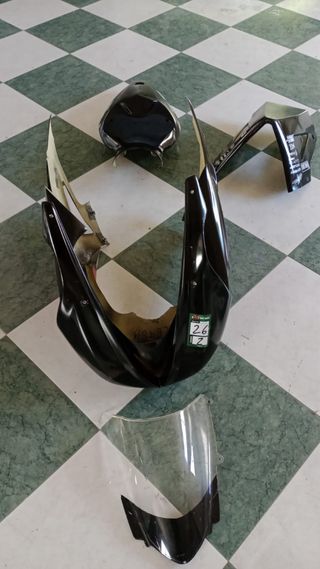 Carenado Fibra Triumph Daytona 675 Circuito