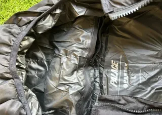 Abrigo Palace Negro Nuevo con Etiquetas