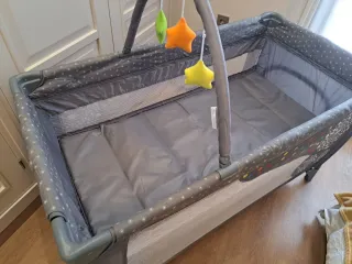Parque cuna + Regalo colchón viaje