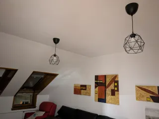 Muebles de salón: lámparas de techo,cuadro tríptic