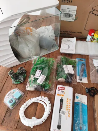 Acuario de diseño 20L con accesorios