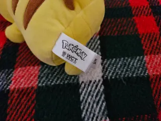 Peluche Pikachu