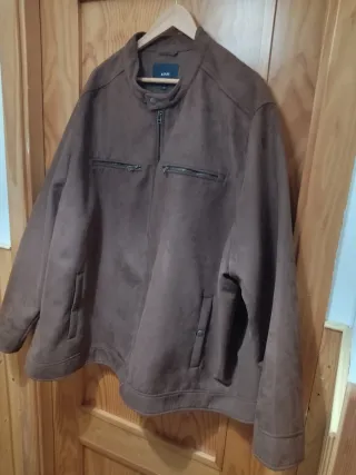 Chaqueta Kiabi Marrón Talla 6XL