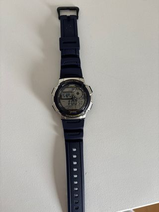 Reloj Casio World Time Digital Azul/Plata