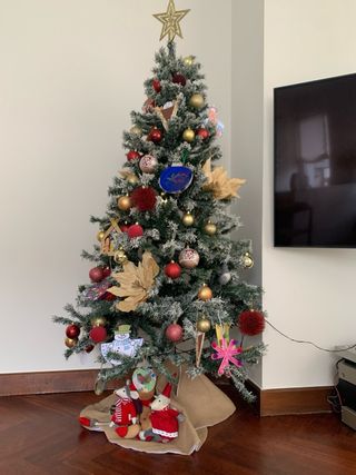 Árbol de Navidad Nevado Artificial perfecto estado