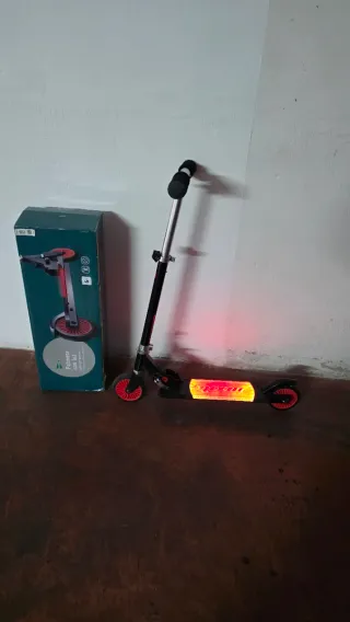 Patinete Plegable con Luz LED