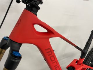 MONDRAKER NEAT CARBON RR T.L TEST BICI ELECTRICA