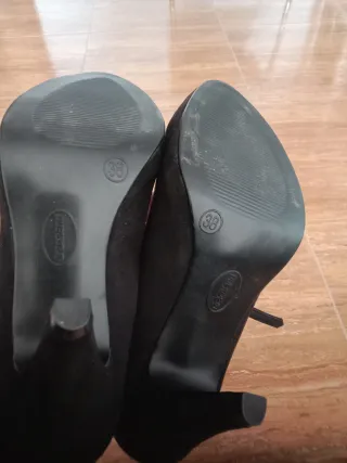 Zapatos Graceland Negros Talla 38 (Deichmann)