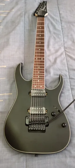 Chitarra elettrica Ibanez a 7 corde RG7420EXBKF