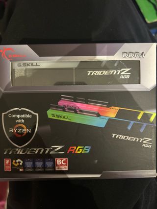 Memoria RAM G.Skill TridentZ RGB DDR4 16GB
