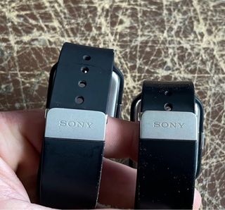 Lotto di 2 Sony SmartWatch 3 SWR50