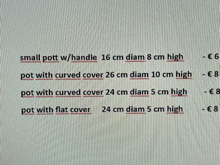 Four pots with cover for larger ones