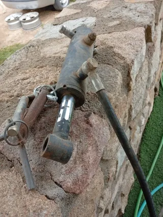 Máquina recogedora de aceitunas con rodillos