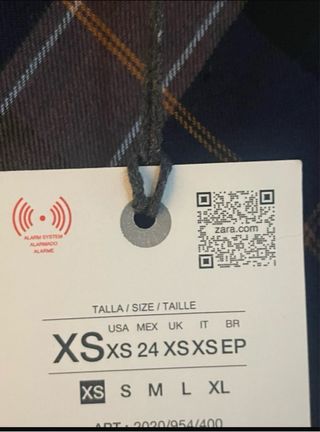 Falda Zara viral cuadros azul y marrón