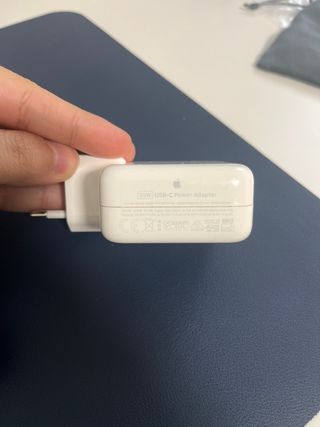 Cargador Apple MacBook Air 30W