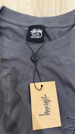 Camiseta Stussy Gris