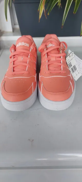 Zapatillas Adidas rosas y blancas