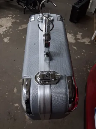 Maleta de trabajo  con herramientas